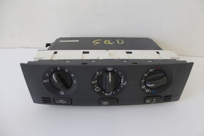 2000-2004 VOLVO A/C HEATER TEMPERATURE CLIMATE CONTROL UNIT 889558 - BIGGSMOTORING.COM