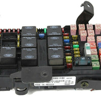 2002-2004 Ford Super Duty F250 F350 Fuse Box Power Relay PM2C7T-14A067-AN - BIGGSMOTORING.COM