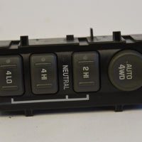 1999-2002 Chevrolet Silverado 4x4 Wheel Drive Switch 15709327 - BIGGSMOTORING.COM