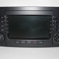 2006-2007 MERCEDES BENZ ML CLASS RADIO STEREO NAVIGATION  CD PLAYER A1648200479 - BIGGSMOTORING.COM