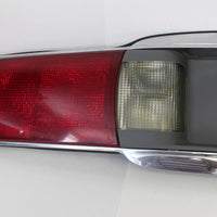 2000-2005 Buick Le Sabre Center Trunk Tail Light 16525084 A - BIGGSMOTORING.COM