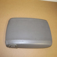 2003 2004 2005 2006 Cadillac Escalade Center Console Lid Armrest Grey - BIGGSMOTORING.COM