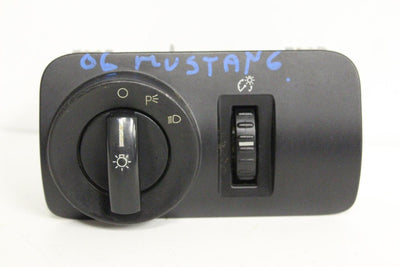 2005-2009 FORD MUSTANG HEADLIGHT HEADLAMP SWITCH - BIGGSMOTORING.COM