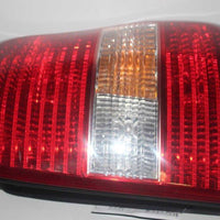 2003-2005 KIA SEDONA RIGHT PASSENGER SIDE TAIL LIGHT 27223 - BIGGSMOTORING.COM