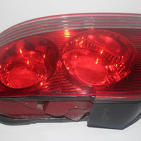 2002-2005 HYUNDAI SONATA  RIGHT PASSENGER SIDE TAIL LIGHT re# biggs - BIGGSMOTORING.COM