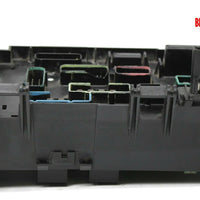 2001-2003 Chrysler Town Country Integrated Power Fuse Box Module 04869200AK - BIGGSMOTORING.COM