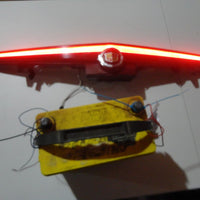 03-07 CADILLAC CTS DECK LID CENTER 3rd BRAKE TAILLIGHT TAIL LIGHT TESTED SEE PIC - BIGGSMOTORING.COM