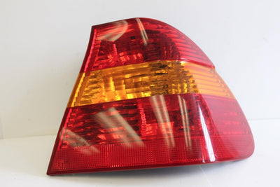 2002-2005 BMW 325i  PASSENGER SIDE REAR TAIL LIGHT - BIGGSMOTORING.COM