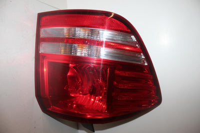 2009-2011 DODGE JOURNEY  DRIVER LEFT SIDE REAR TAIL LIGHT 29551