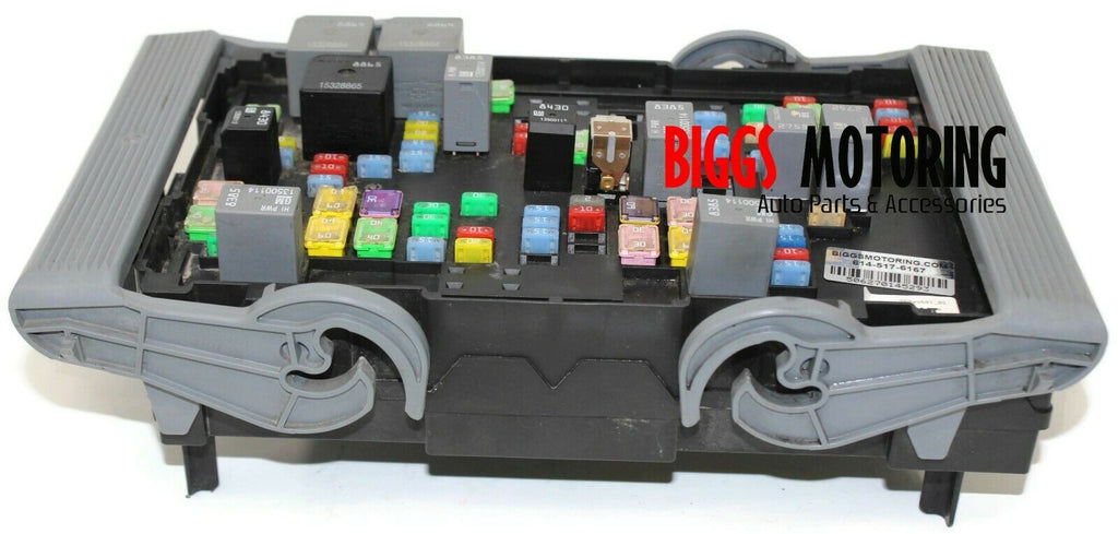 2007-2009 Chevy Tahoe Silverado Sierra Fuse Box Relay 25905681