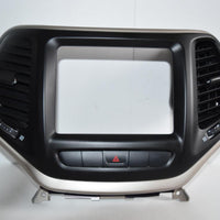 14-17 JEEP CHEROKEE DASH 8.4 NAVI RADIO BIG DISPLAY SCREEN BEZEL W/ VENT TRIM - BIGGSMOTORING.COM