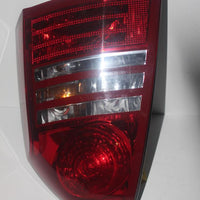 2005-2008 CHRYSLER 300C PASSENGER SIDE TAIL LIGHT 28661 - BIGGSMOTORING.COM