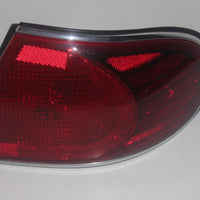 2000-2005 BUICK LESABRE PASSENGER SIDE REAR TAIL LIGHT 19009 - BIGGSMOTORING.COM