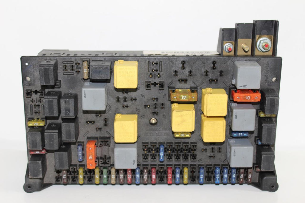 1998-2005 Mercedes Benz W163 Ml320 Engine Fuse Box Relay Control - BIGGSMOTORING.COM