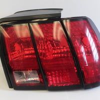 1999-2004 FORD MUSTANG PASSENGER SIDE REAR TAIL LIGHT - BIGGSMOTORING.COM