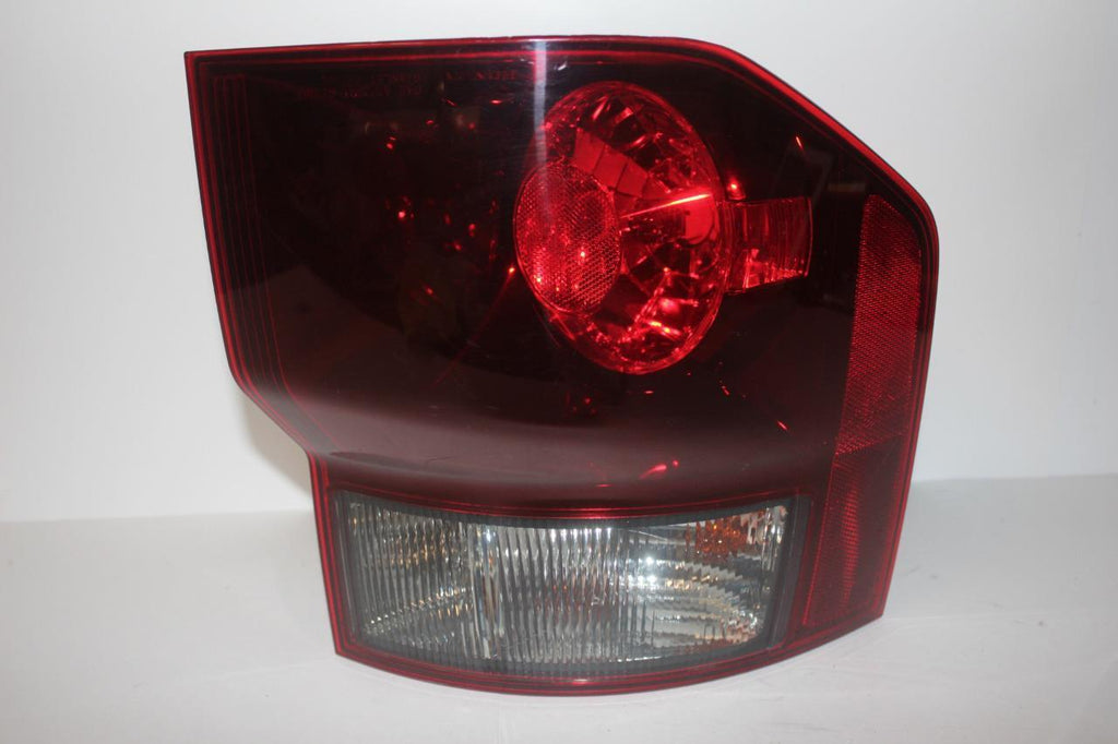 2003-2007 HONDA ELEMENT DRIVER LEFT SIDE REAR TAIL LIGHT 28651 Re#biggs - BIGGSMOTORING.COM