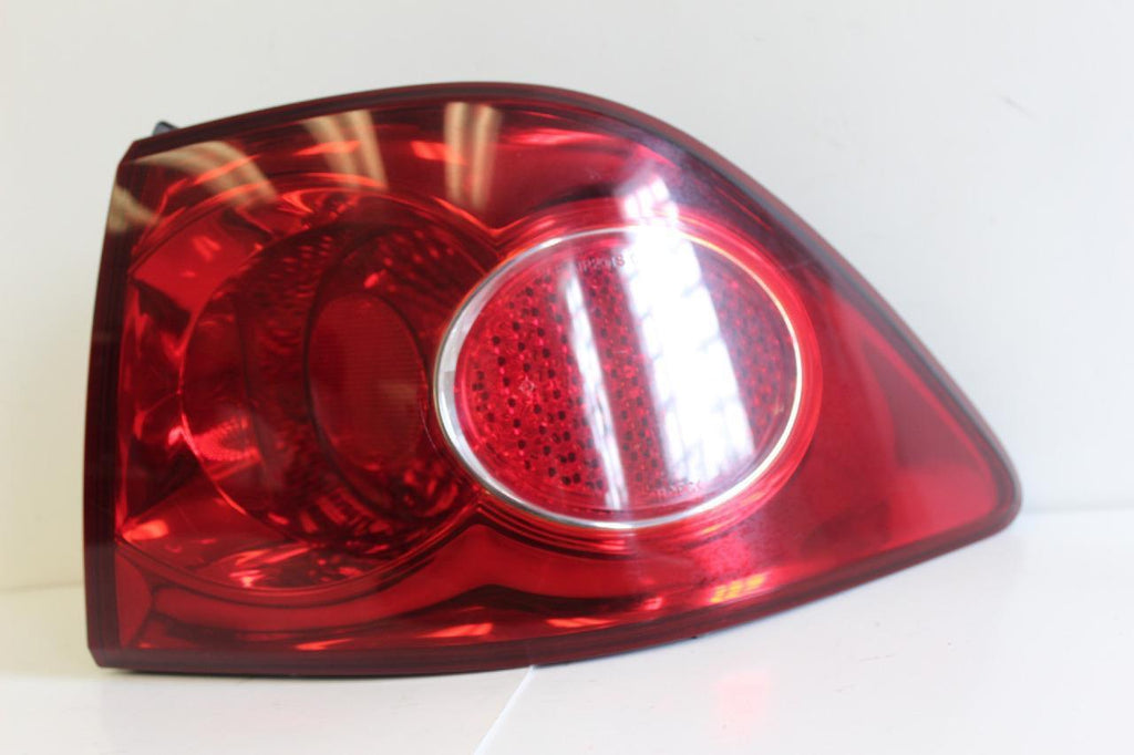 2006 2008 KIA OPTIMA PASSENGER SIDE REAR TAIL LIGHT - BIGGSMOTORING.COM