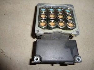 98-02 AUDI A6 A4 VW PASSAT ABS PUMP BRAKE MODULE MODULATOR ONLY 8E0 614 111B